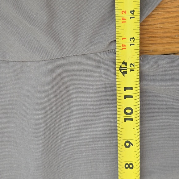 FOREVER 21 WOMEN'S JUNIORS GRAY TURTLENECK TOP SIZE XS - Picture 7 of 10